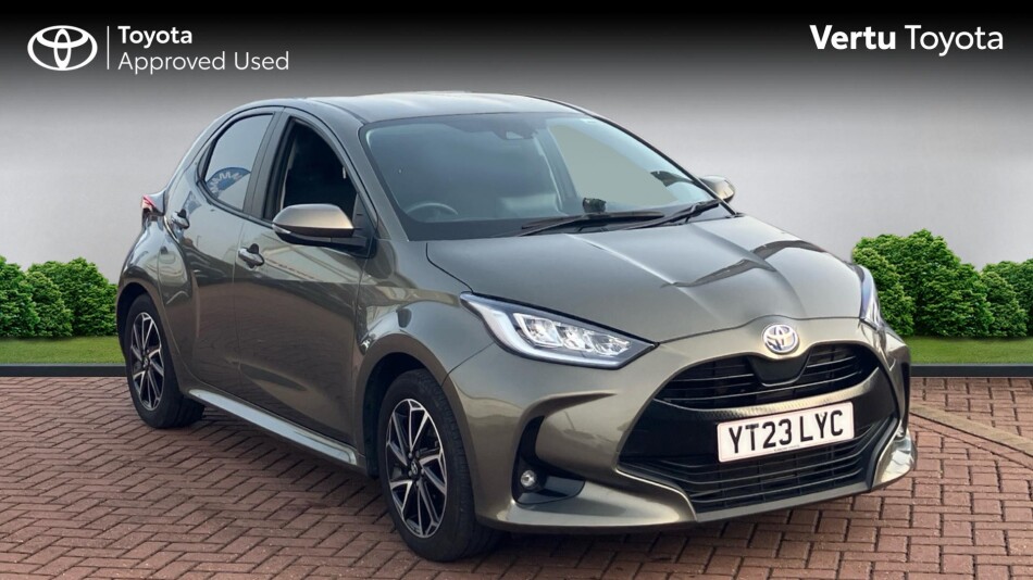 Toyota Yaris 1.5 Hybrid Design 5dr CVT Hybrid Hatchback